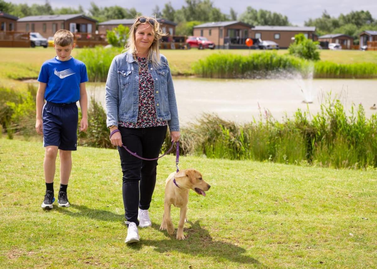 High Farm Holiday Park Routh Kültér fotó