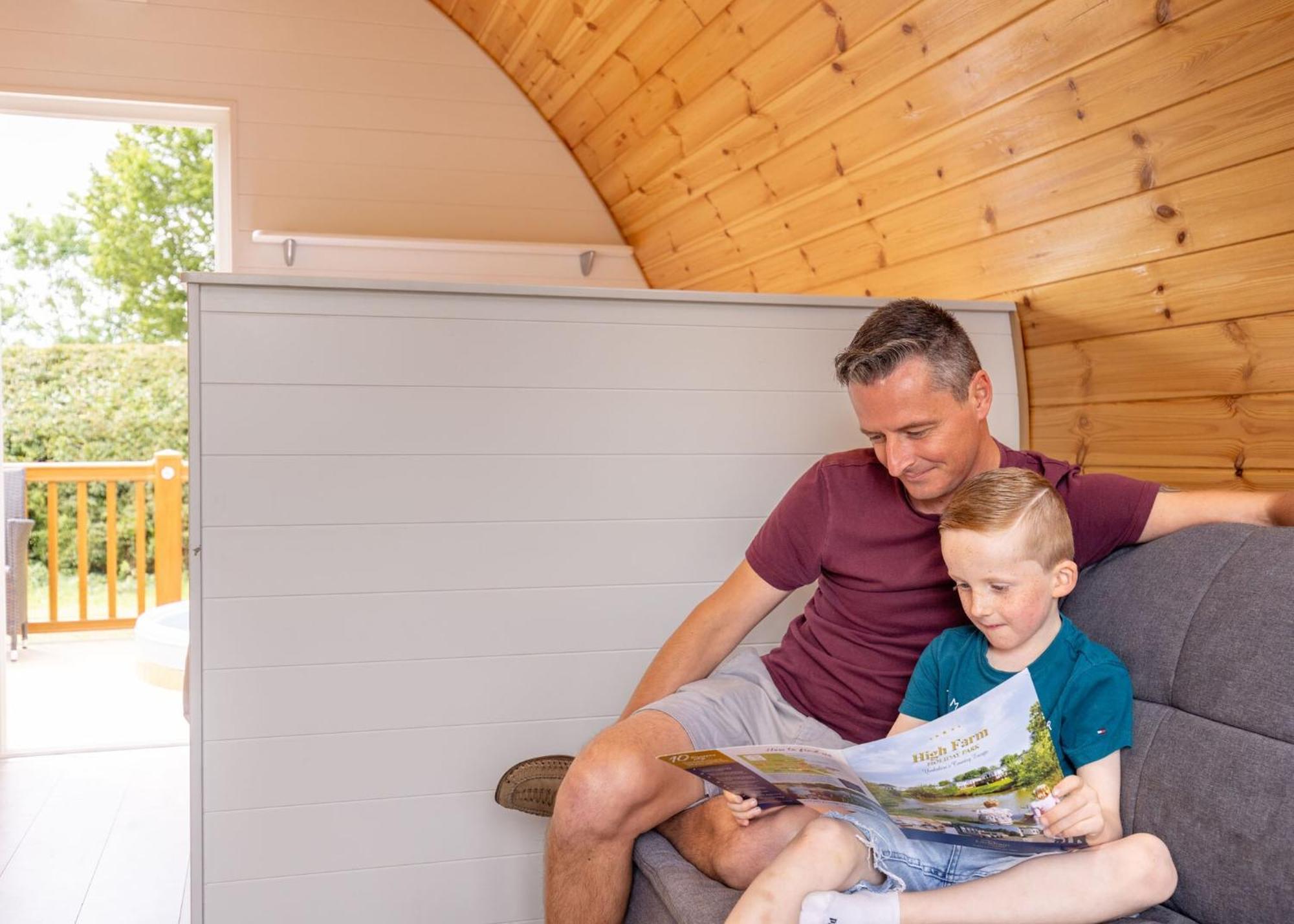 High Farm Holiday Park Routh Kültér fotó